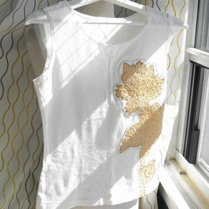 New designer sample make 100 % cotton hand stitched flower white T-shirt